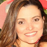 Ana Carolina R. V. Machado