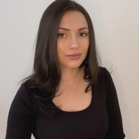 Elena I.