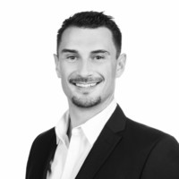 Tristan Jochner, Mba-Hsg