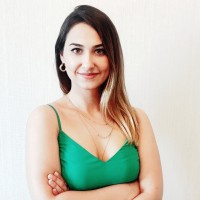 esra ceylan