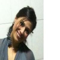 Viviane Oliveira  Malaguti