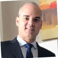 Leonardo R. López G.