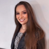 Maria Carolina Oliveira