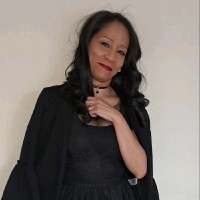 Daphne Henney