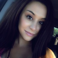 Nicolette Viering