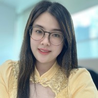 Adeline Sze Ing Yeo