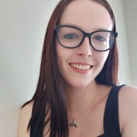 Nicki Taylor