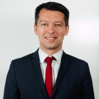 Максим Новиков