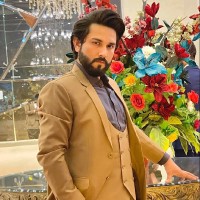 Raj Malhotra