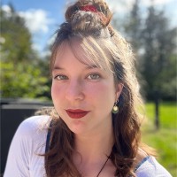 Amandine Bray