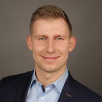 Dr. Tobias Haase