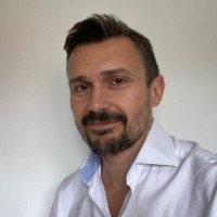 Simon Jowett