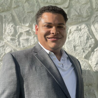 Isaiah Perez