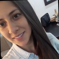 Perla Mena