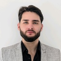 Alex Nikolov, Cams
