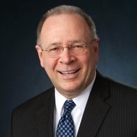 Steven T Schmidgall