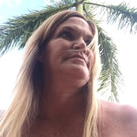 Kelly Brunette