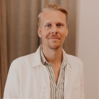 Tobias Boström