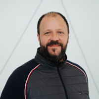 Gernot Domes