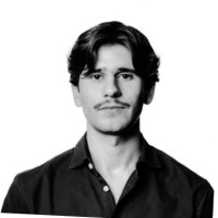 Tomás Carvalho