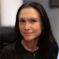 Marina Komsky (w)
