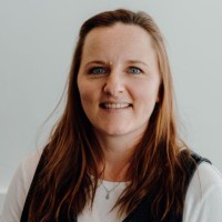 Louise Hunt