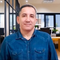 Denis Chaves