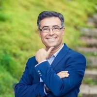Roberto Navarro