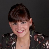 Rochelle Olivares Barrow