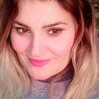 Sihem Belhassine