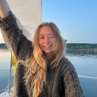 Linnea Shelley