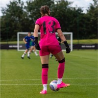 Ella Pettit