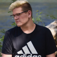 Zach Mangs