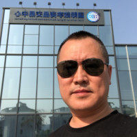 王国仁