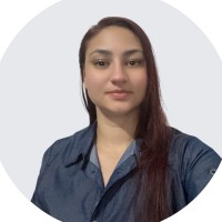 Andréia L.
