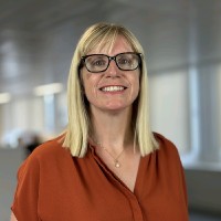 Lesley Brennan