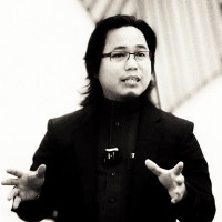 Azizi Khalid