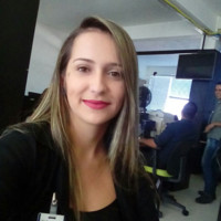 Aline Mello