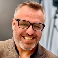 Dr. Michael Hobeck