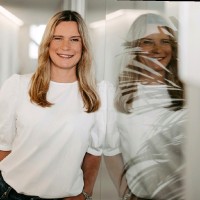 Jennifer Schwohl