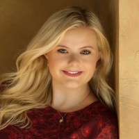 Anna Smith
