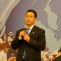 王万里
