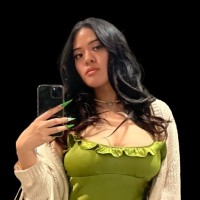 Alina Tran