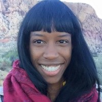 Nia Hayes