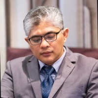 Nik Khairul R A