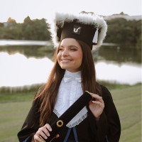 Júlia Dutra De Azevedo