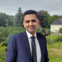 Mana Ahmadi Nezhadpashaki