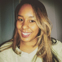 Leticia Regina Martins Durello
