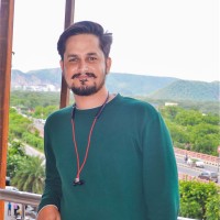 Navneet Divedi