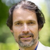 Jean-Pierre Deschênes ND.